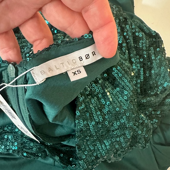 Baltic Born Sparkly GreenSequin Isla Asymmetrical Straps FrontSlit Dress NWT XS - Picture 11 of 16